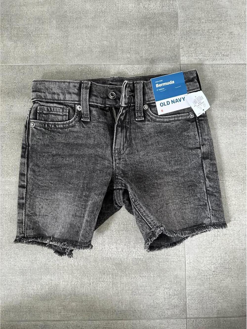 Girls • 6 • Old Navy High-Rise Bermuda Shorts